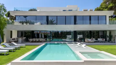 Villa in Marbella Este — 3