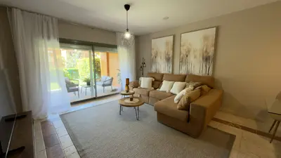 Ground Floor Apartment in Estepona East — 3