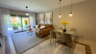 Ground Floor Apartment in Estepona East — 4