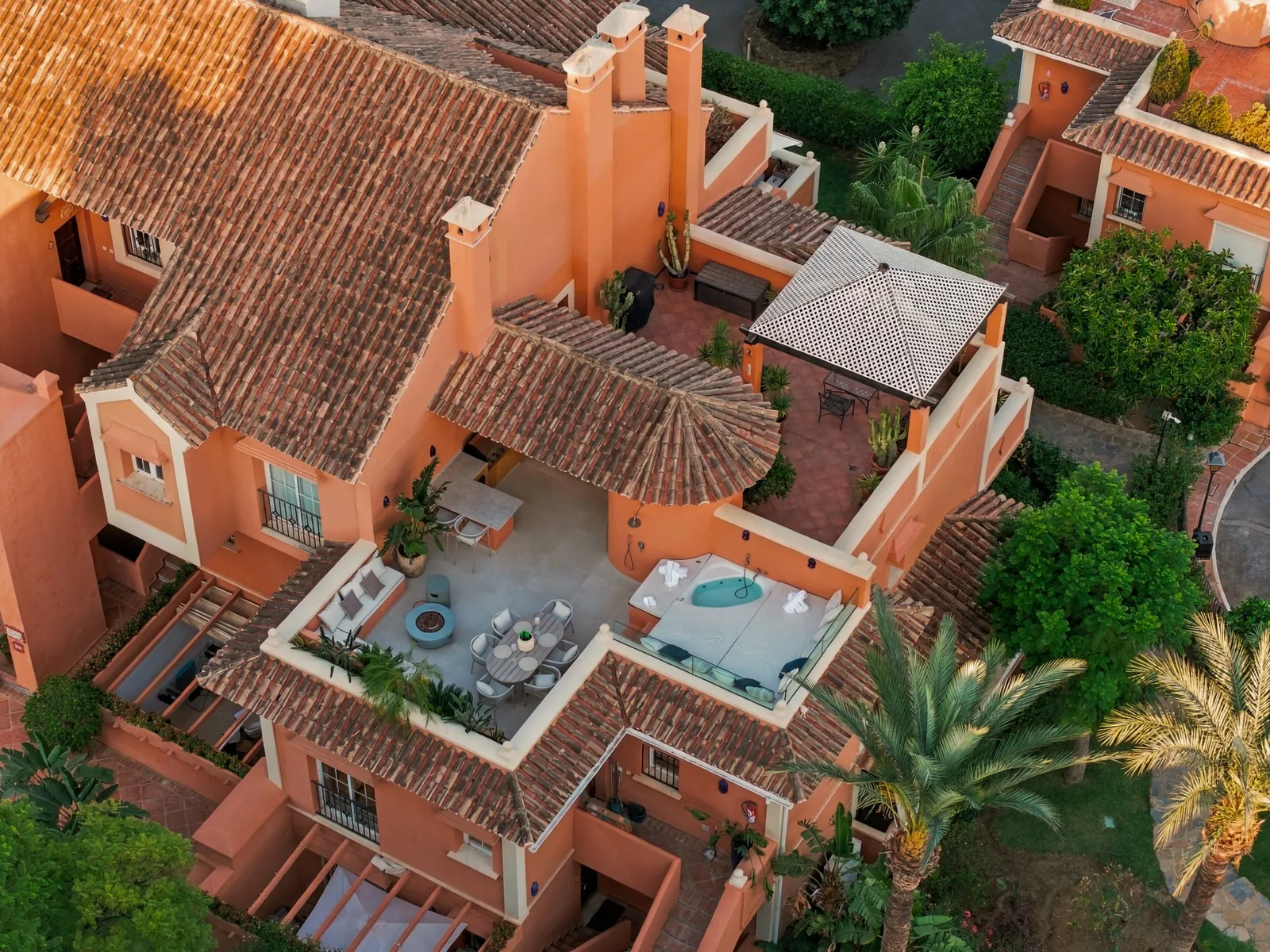 Duplex Penthouse in Nueva Andalucia, Marbella